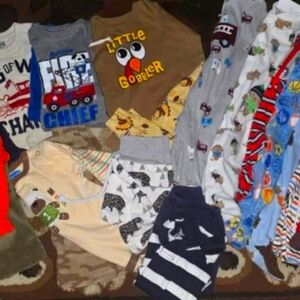 Huge 28 PC Baby Boys Winter Lot w Thanksgiving outfit sleepers sets & more!